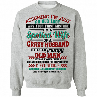 Sweatshirt