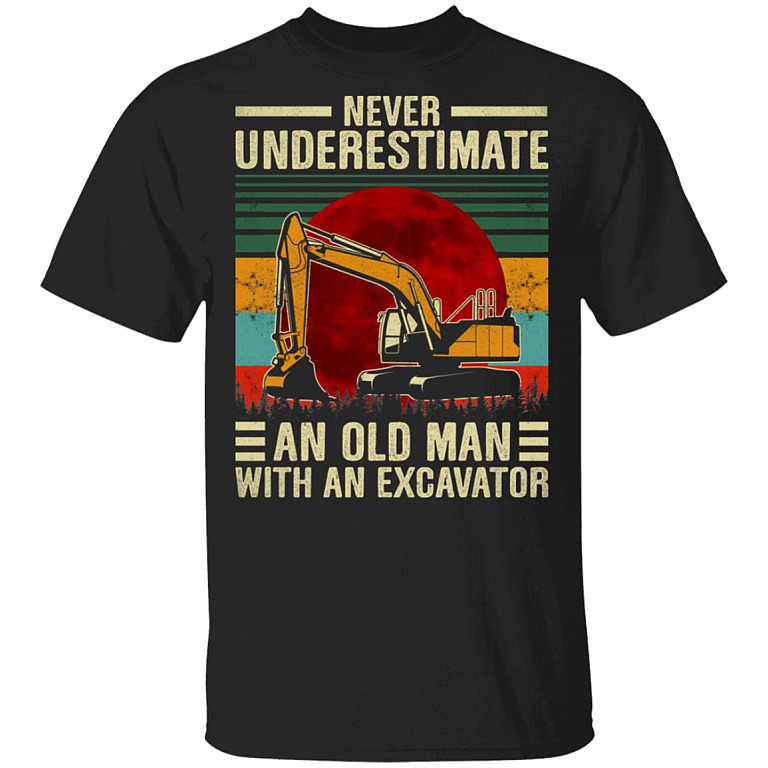 Never Underestimate An Old Man With An Excavator Vintage T-Shirt, Black, Unisex T-Shirt