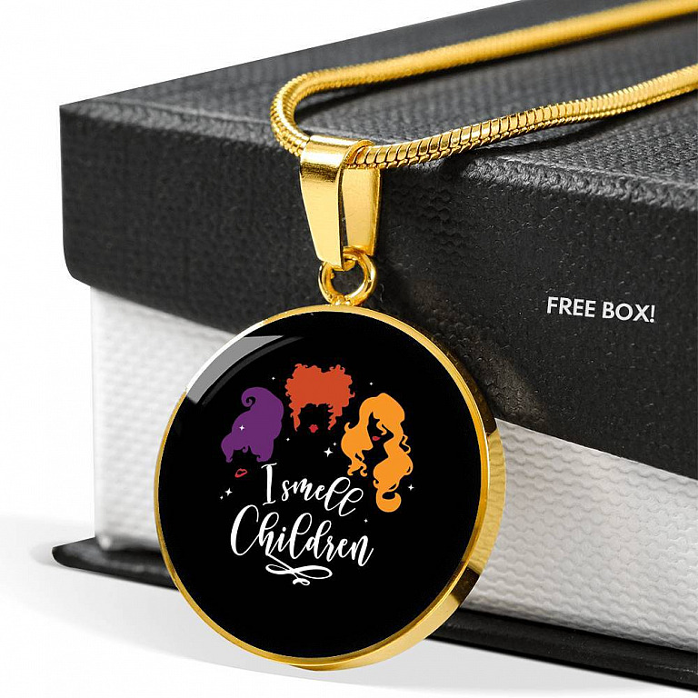 I Smell Children Hocus Pocus Three Witch Halloween Luxury Circle Pendant Necklace - Circle Luxury Necklace (Gold Plated)
