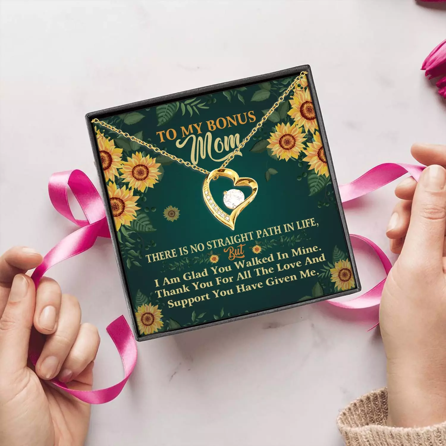 5KN. To My Bonus Mom (4) Forever Love Necklace (Gold) 5