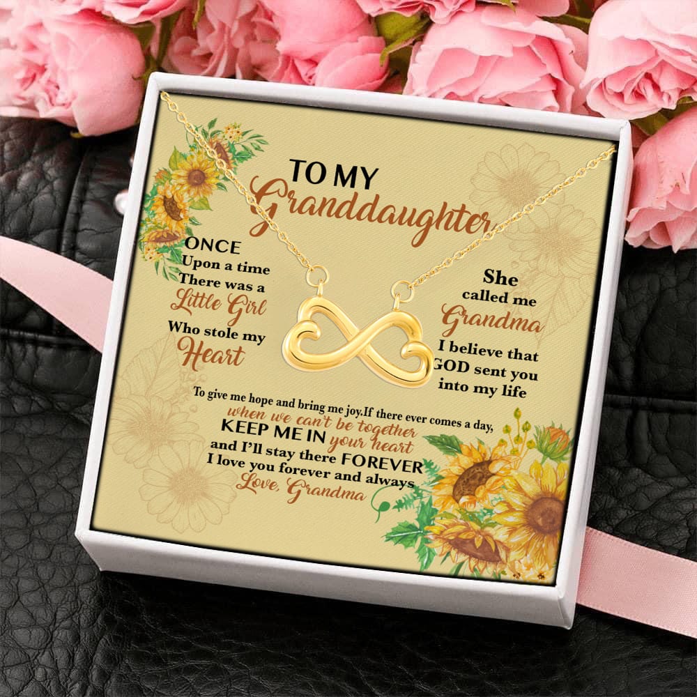 11KN. A Little Girl Infinity Heart Necklace (Gold) 4