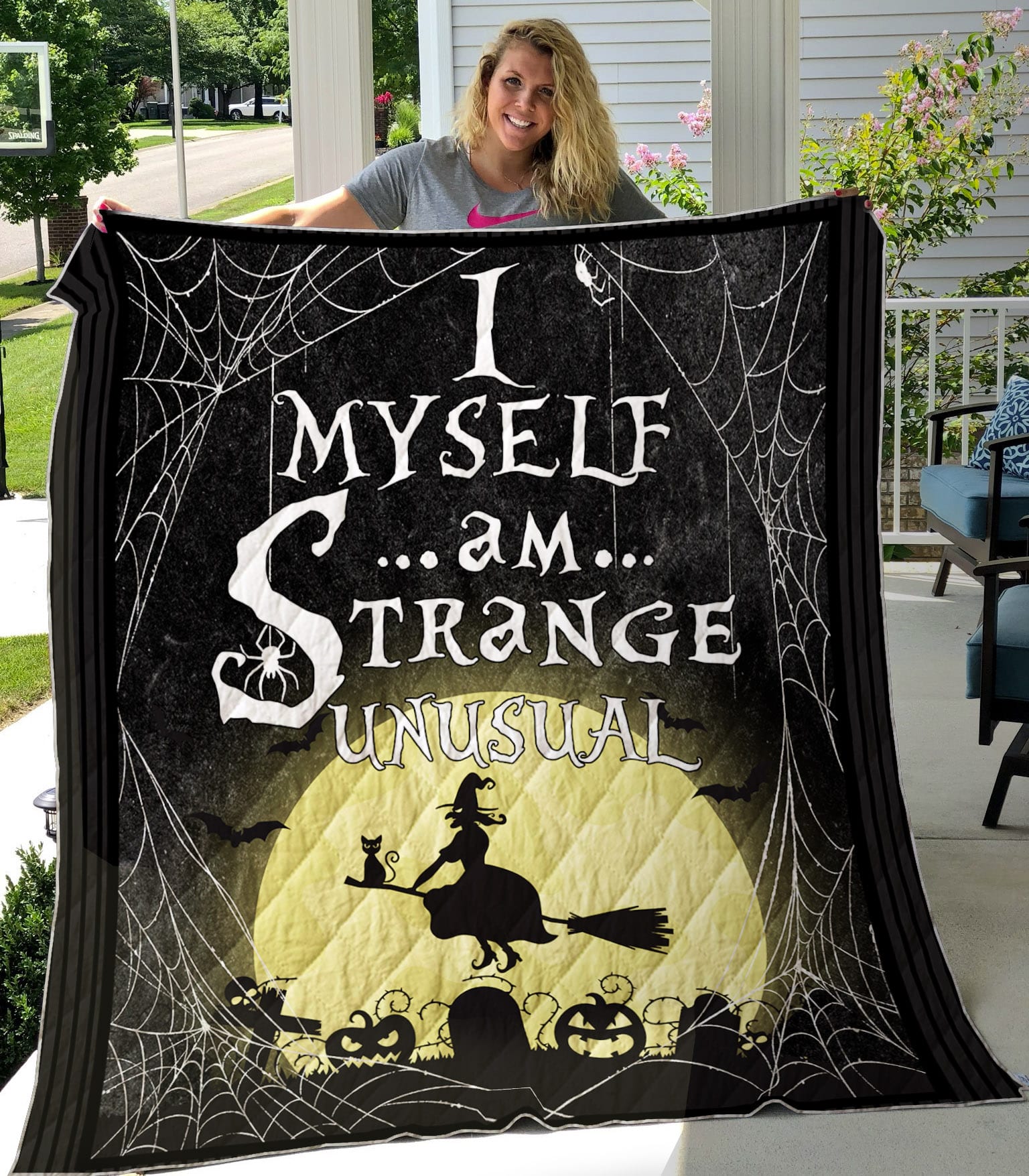4O.Strange And Unusual-mk