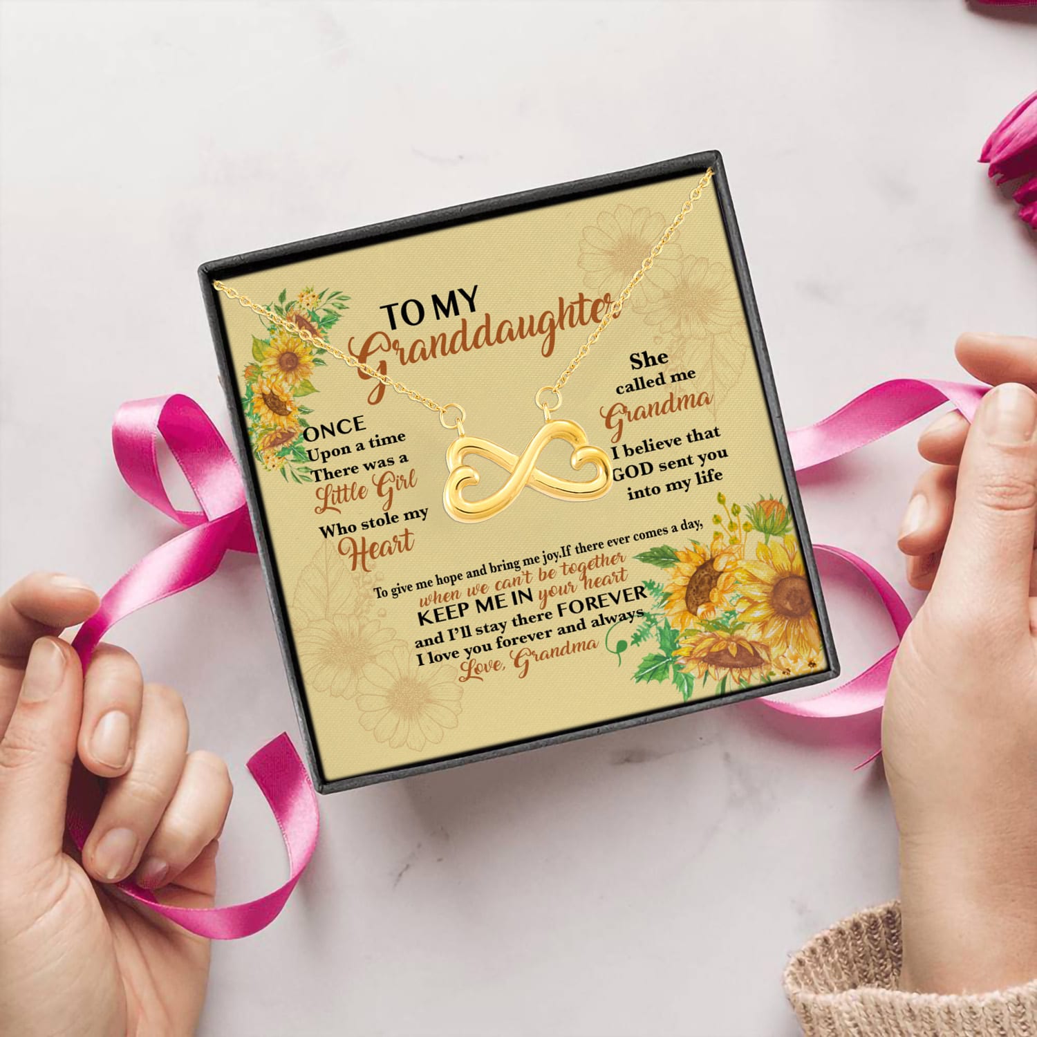 11KN. A Little Girl Infinity Heart Necklace (Gold) 5