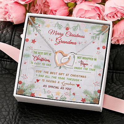 Merry Christmas Grandma The Best Gift At Christmas Is Having You Interlocking Hearts Pendant Necklace