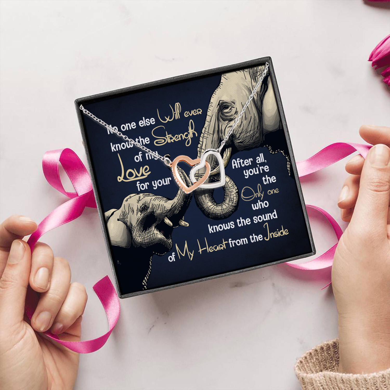 3N.No One Else Interlocking Hearts Necklace 5