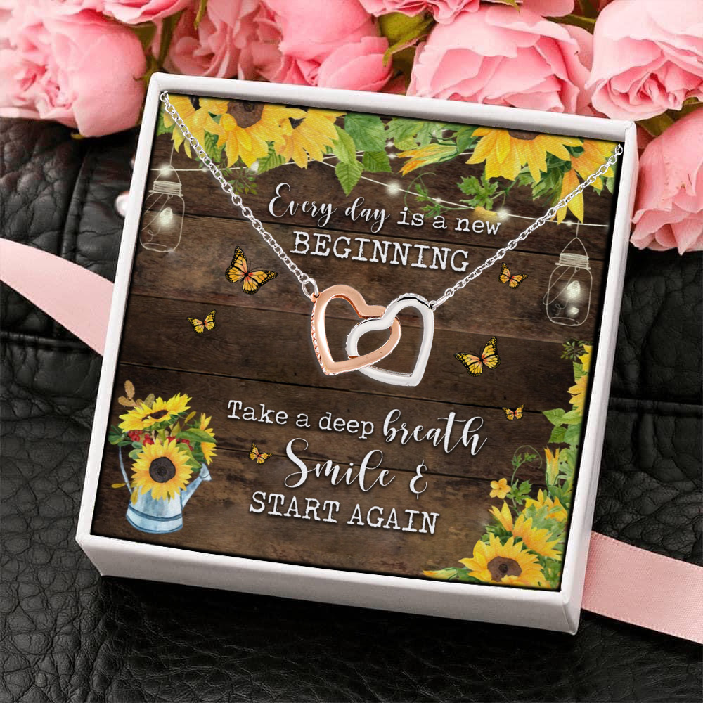 1O. Every Day Interlocking Hearts Necklace 4