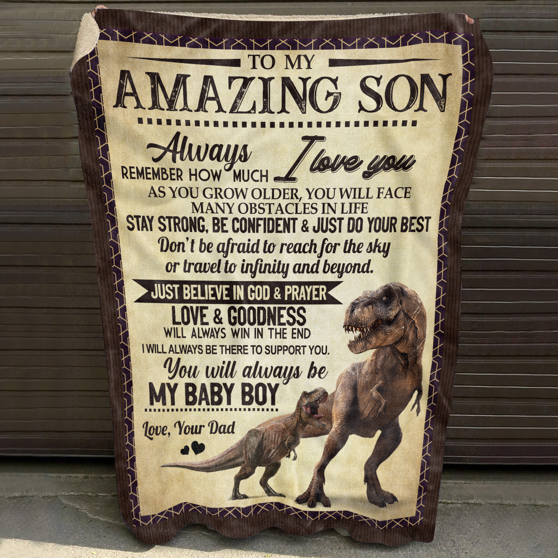 3O_ Amazing Son-Dad Blanket Mockup 10