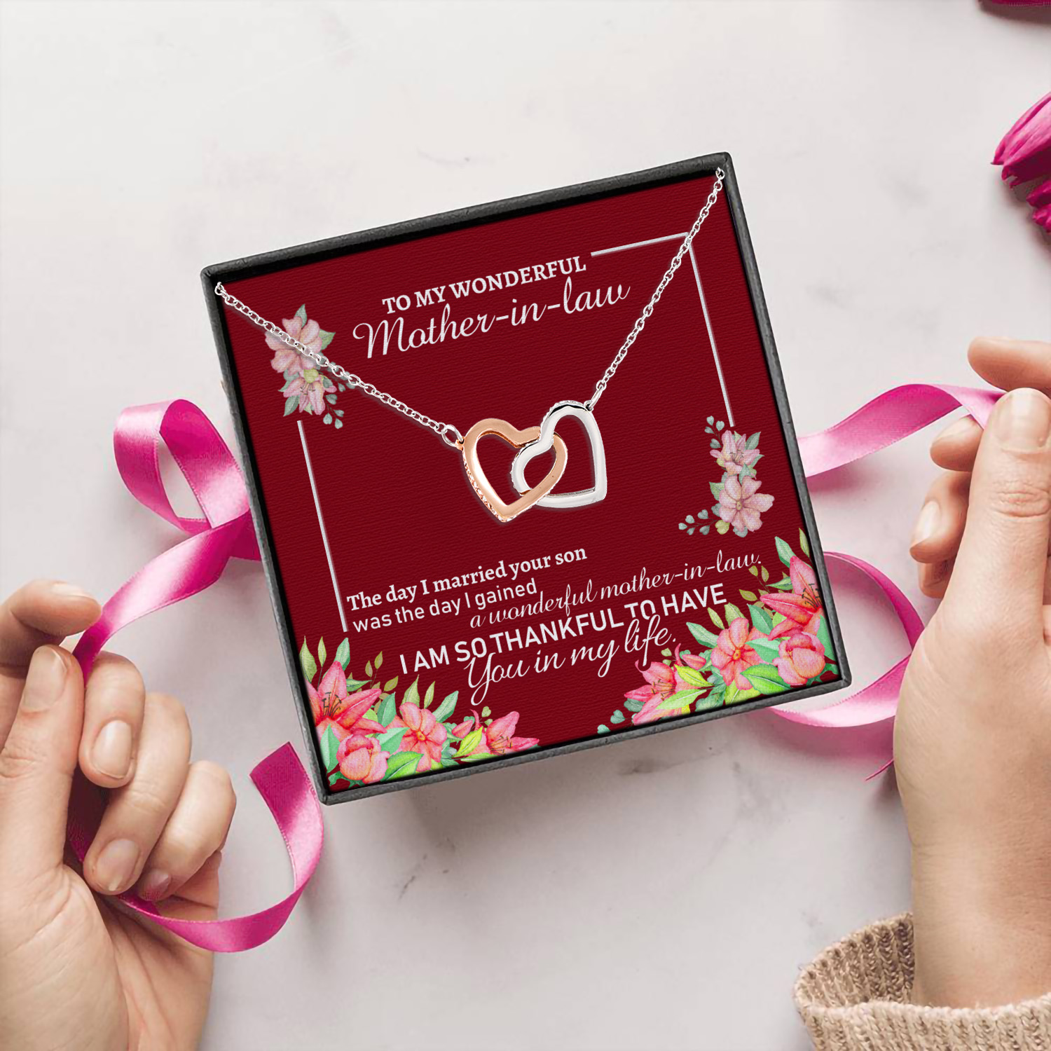 7 HG ưu tiên_ To My Wonderful Mother in law (5) Interlocking Hearts Necklace 5