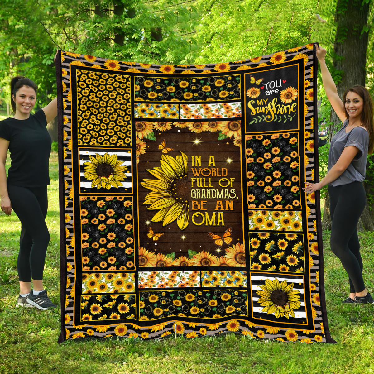 In A World Full Of Grandmas Be An Oma Blanket Mockup 1