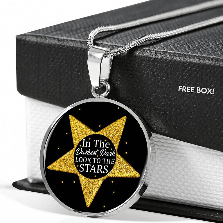 In The Darkest Dark Look To The Stars Circle Pendant Necklace - Circle Luxury Necklace (Silver)