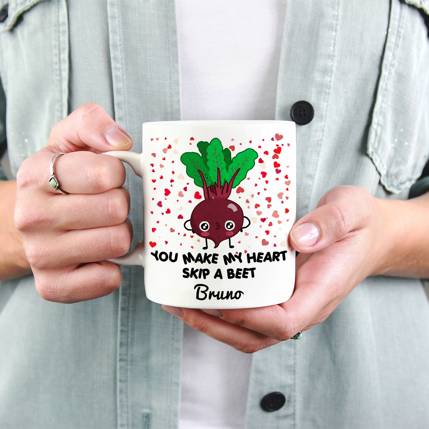 2KNG. Skip A Beet Mockup 2