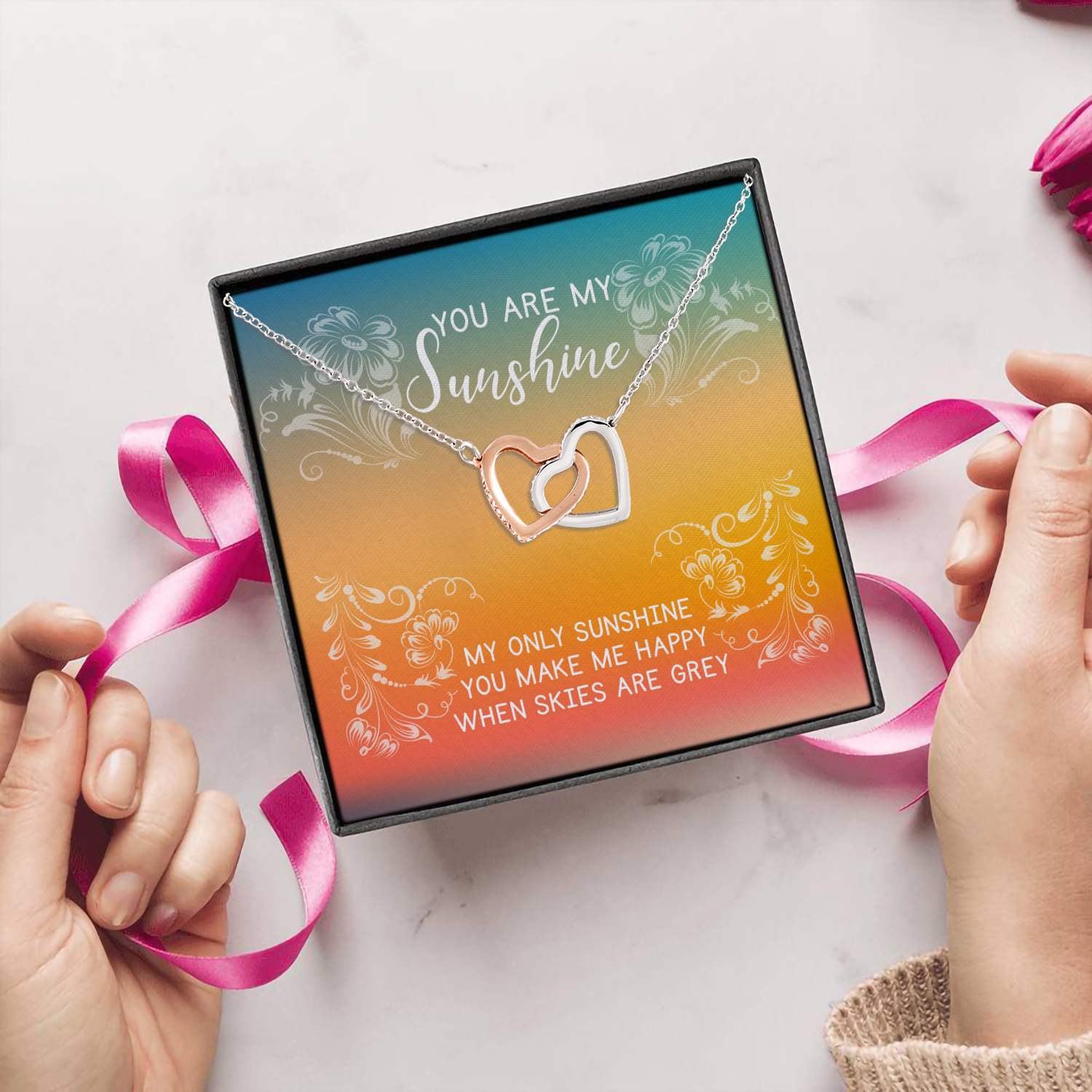 8P. My sunshine Interlocking Hearts Necklace 5