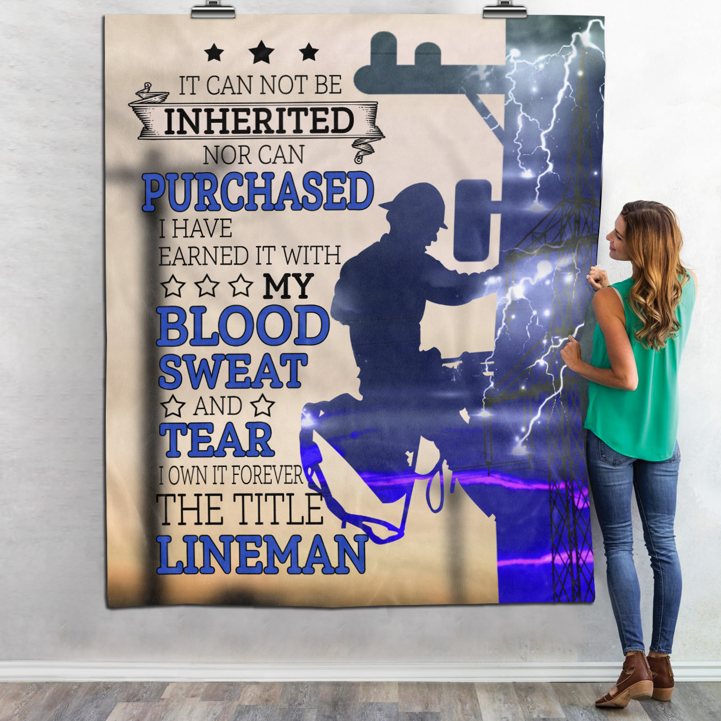4KNG. Lineman Blanket Mockup 6