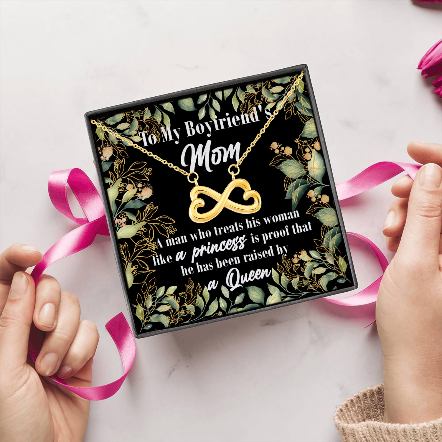 5HP. To My Boyfriend Mom Infinity Heart Necklace (Gold) 5