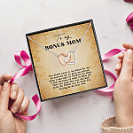 7MH. Bonus Mom Interlocking Hearts Necklace 5