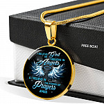 I Believe In God I Believe In Angels And I Believe In The Power Of Prayers Circle Pendant Necklace - Circle Luxury Necklace (Gold Plated)