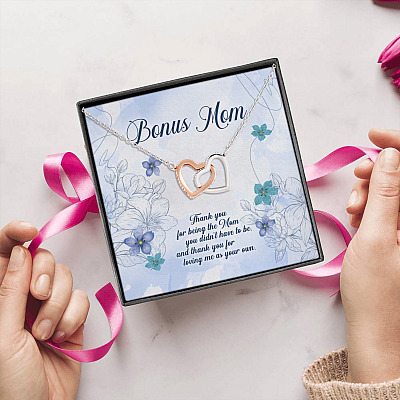 Bonus Mom Thank You For Being The Mom You Didn't Have To Be Interlocking Hearts Pendant Necklace