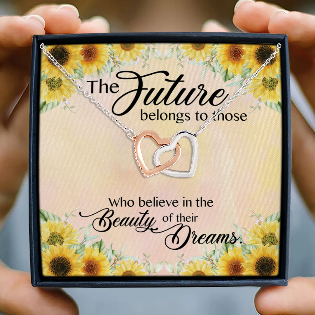 5NH. Future Belongs Interlocking Hearts Necklace 3