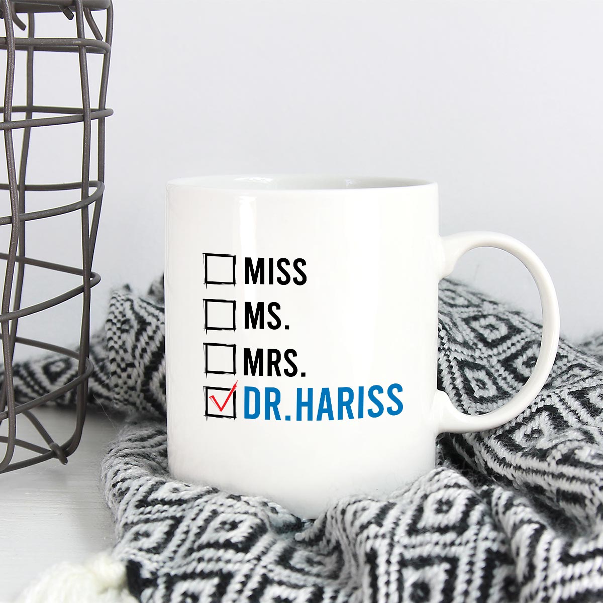 1NH_ Ms Mrs Dr mockup2 bebas -1376bc
