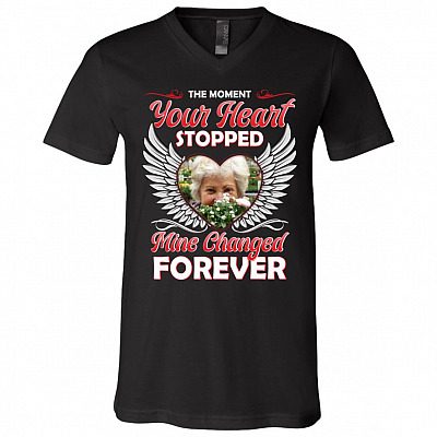 Custom Photo the Moment Your Heart, Black, V-Neck T-Shirt