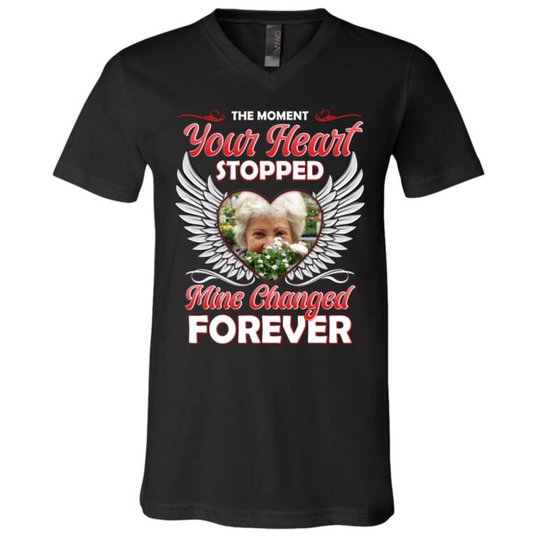 Custom Photo the Moment Your Heart, Black, V-Neck T-Shirt