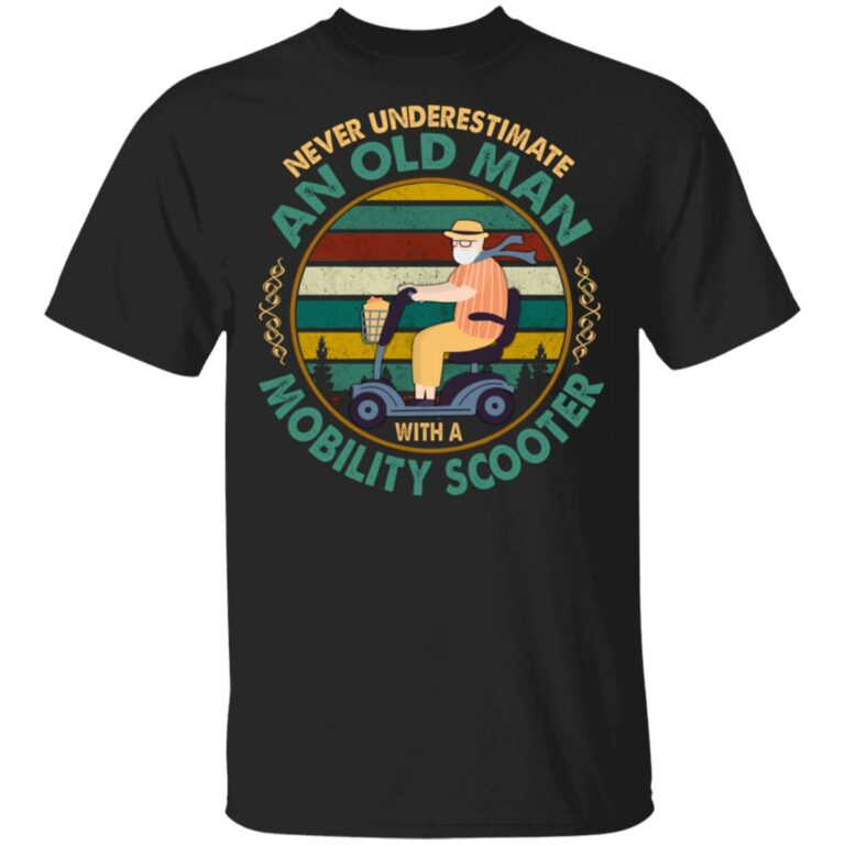 Never Underestimate An Old, Black, Unisex T-Shirt