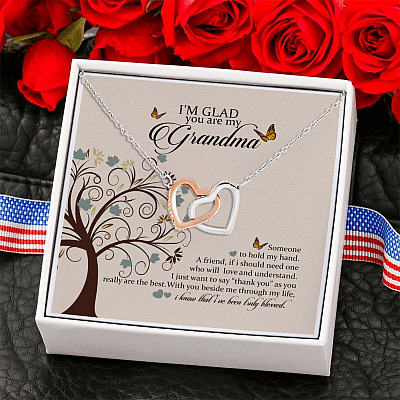 I'm Glad You Are My Grandma Interlocking Hearts Pendant Necklace