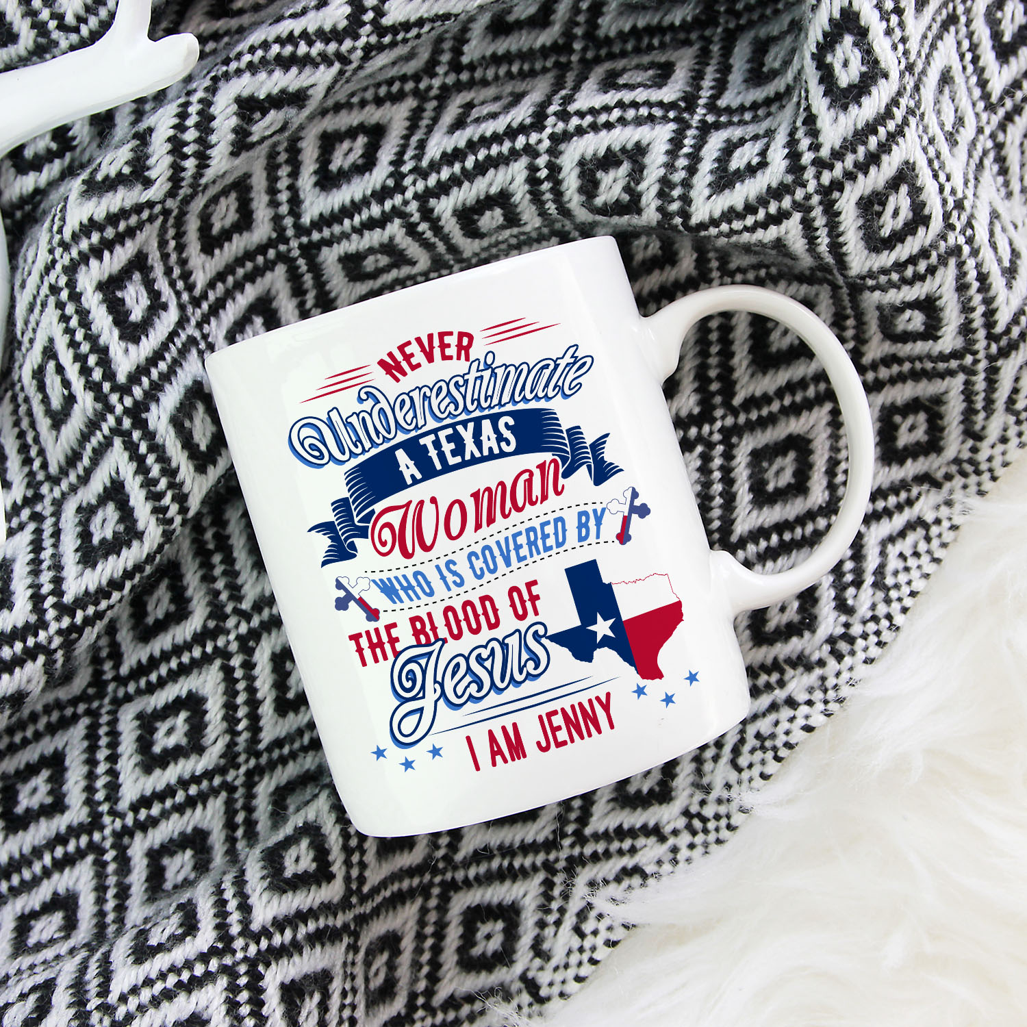 7TR. TEXAS WOMEN - Mug mk2 - Ostrich Sans heavy #be0a30