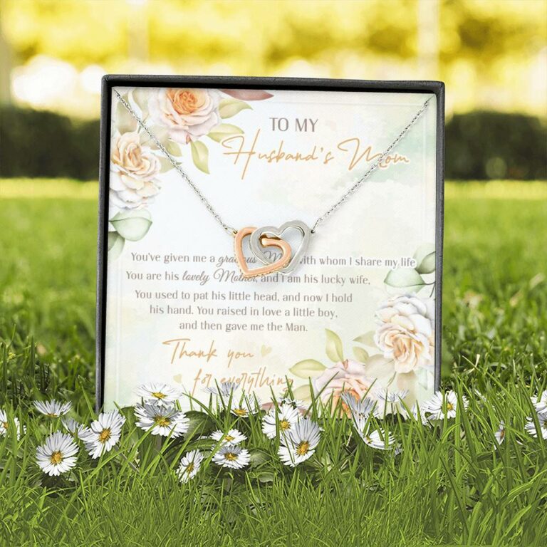 To My Husband's Mom You've Given Me A Gracious Man From Daughter In Law Interlocking Hearts Pendant Necklace