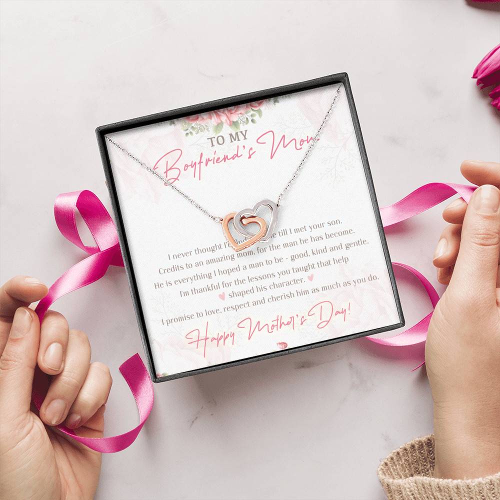 To My Boyfriend's Mom I Never Thought I'd Find The One Till I Met Your Son Interlocking Hearts Pendant Necklace To My Boyfriend's Mom I Never Thought I'd Find The One Till I Met Your Son Interlocking Hearts Pendant Necklace
