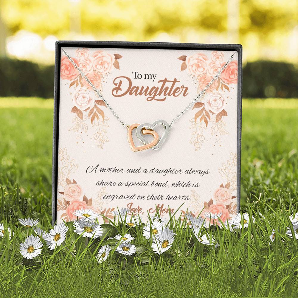Mom to My Daughter a Mother and A Daughter Always Share a Special Bond Interlocking Hearts Pendant Necklace Mom to My Daughter a Mother and A Daughter Always Share a Special Bond Interlocking Hearts Pendant Necklace