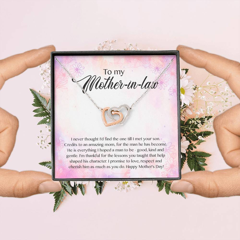 To My Mother-In-Law I Never Thought I'd Find The One Till I Met Your Son Interlocking Hearts Pendant Necklace To My Mother-In-Law I Never Thought I'd Find The One Till I Met Your Son Interlocking Hearts Pendant Necklace