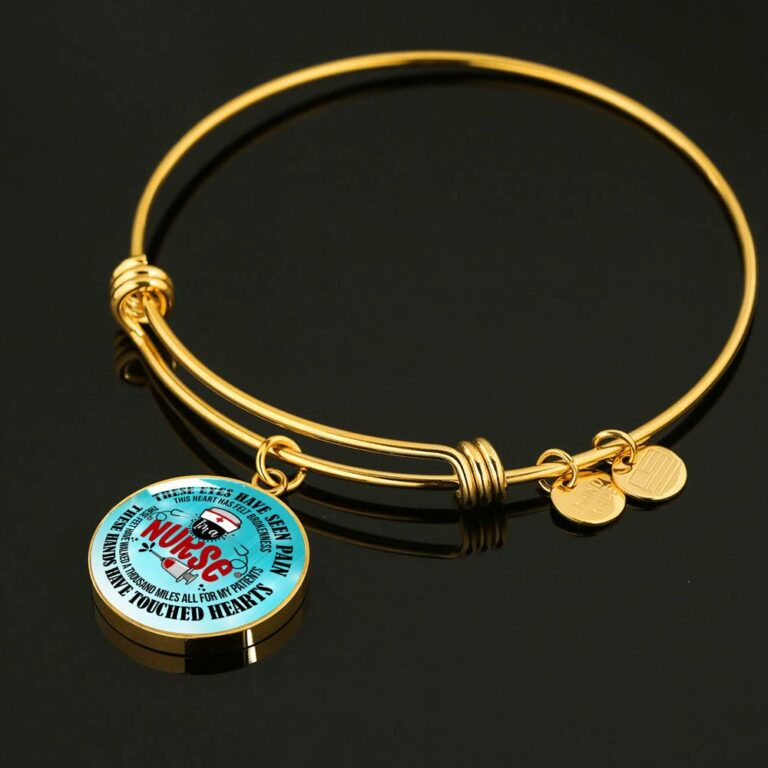 I Am A Nurse These Eyes Have Seen Pain These Hands Have Touched Hearts Luxury Circle Pendant Necklace