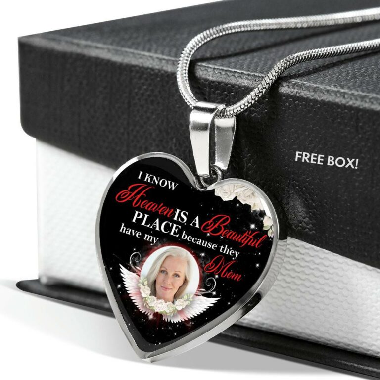 Personalized Photo I Know Heaven Is a Beautiful Place Because They Have My Mom Heart Necklace - Bangle