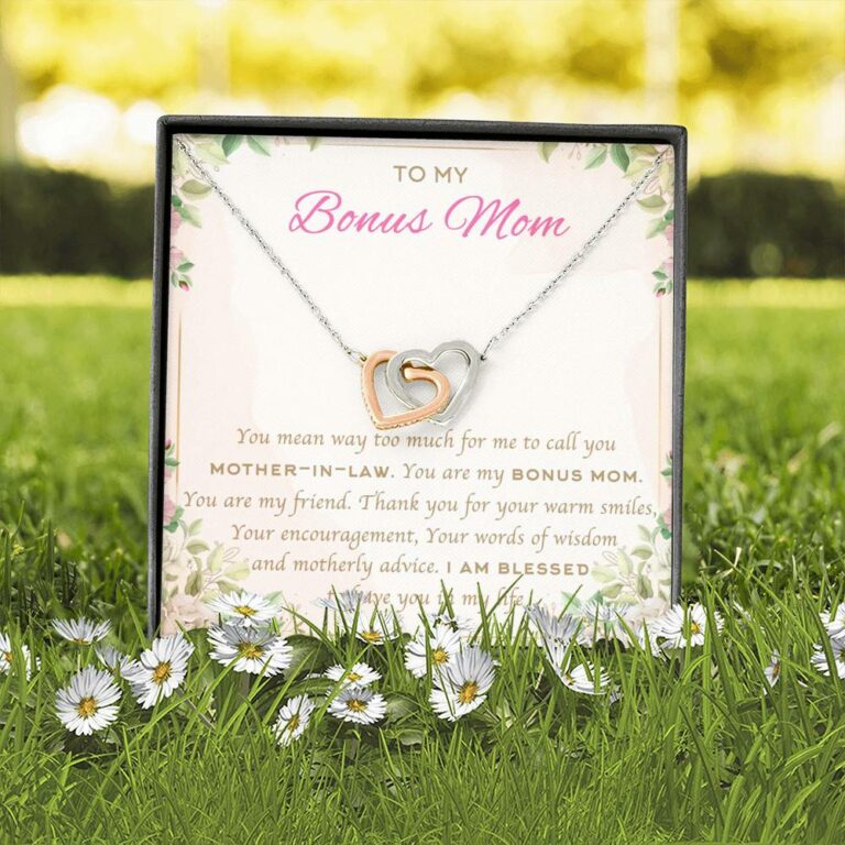 To My Bonus Mom You Mean Way Too Much For Me To Call You Mother In Law Interlocking Hearts Pendant Necklace