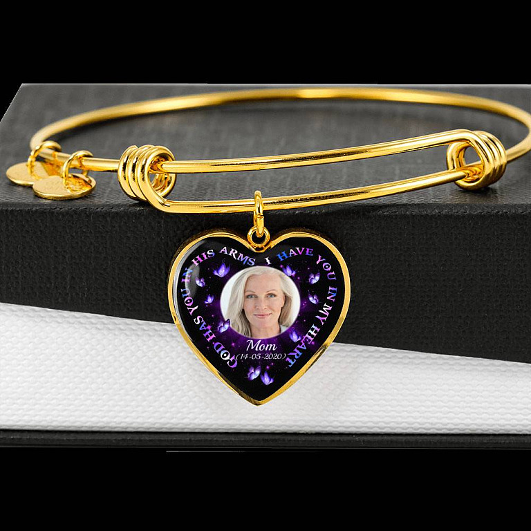Personalized Photo God Has You In His Arms I Have You In My Heart Custom In Loving Memory Heart Pendant Necklace