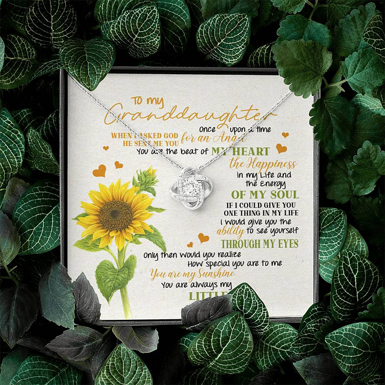 To My Granddaughter You Are The Best Of My Heart Love Knot Necklace - Granddaughter Gift From Grandma Grandpa