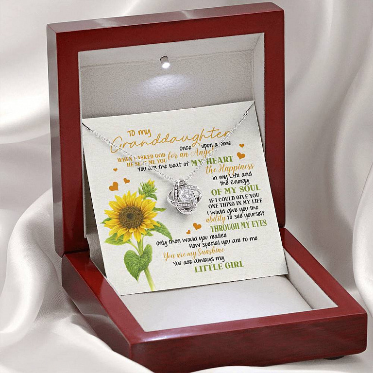 To My Granddaughter You Are The Best Of My Heart Love Knot Necklace - Granddaughter Gift From Grandma Grandpa