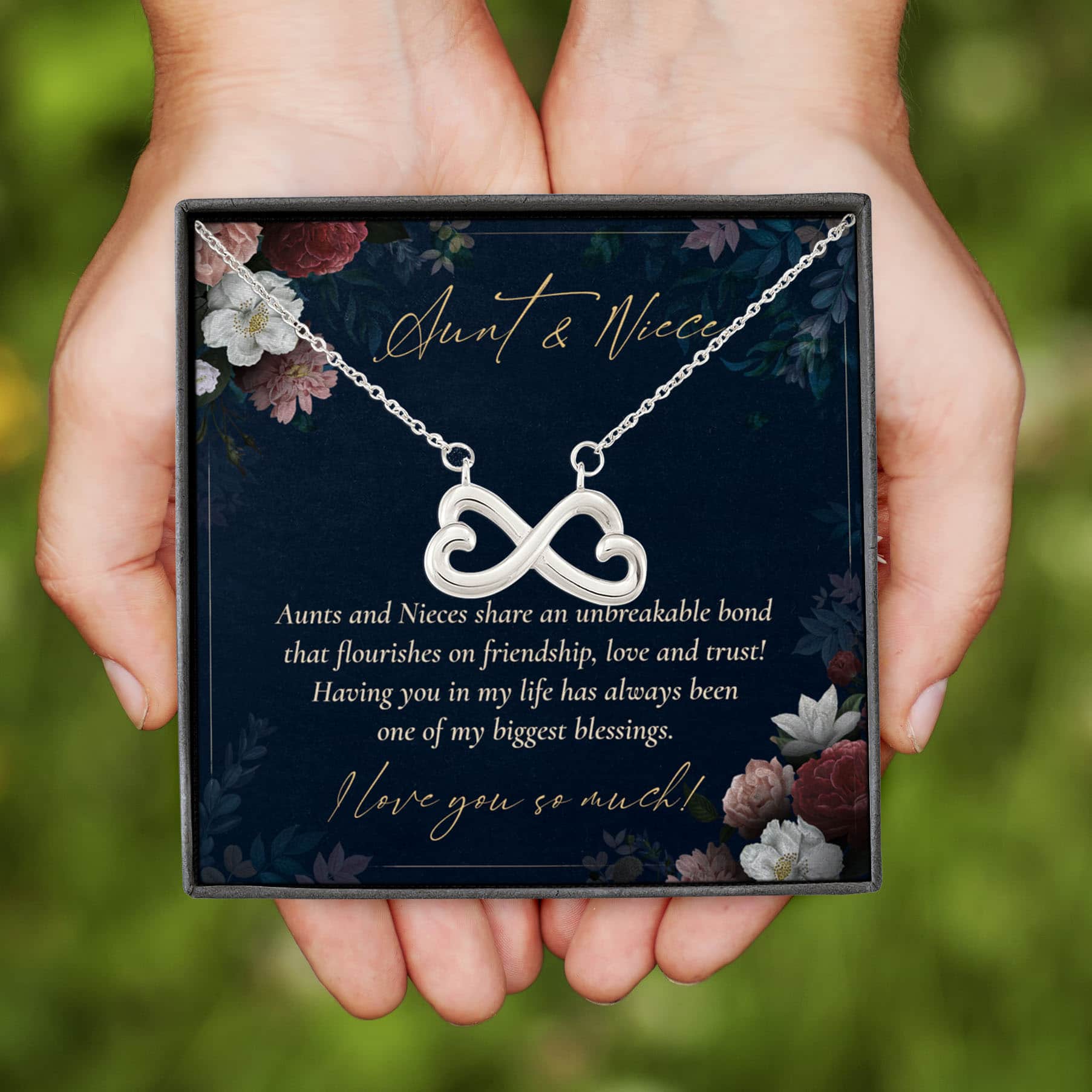 10VT. Aunt And Niece Share An Unbreakable Infinity Heart Necklace (Silver)