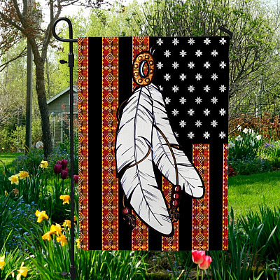 Garden Flag (11.5" x 17.5")