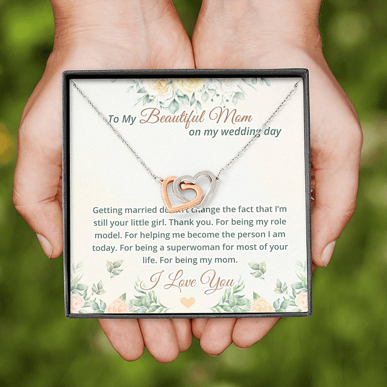 To My Beautiful Mom On My Wedding Day Interlocking Hearts Pendant Necklace - Mother Of The Bride Necklace