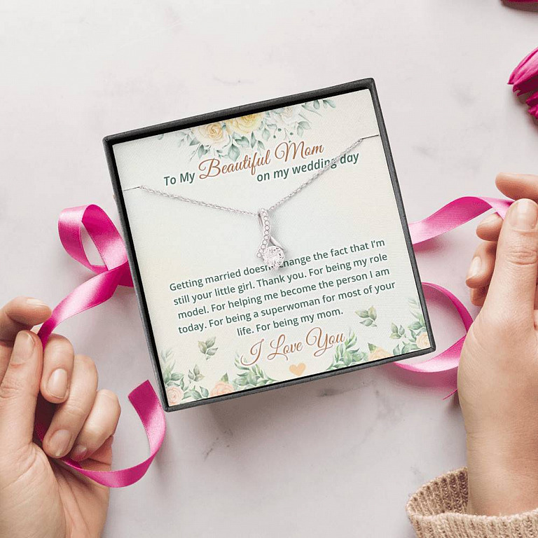 To My Beautiful Mom On My Wedding Day Alluring Beauty Necklace - Mother Of The Bride Necklace