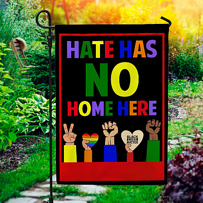 Garden Flag (11.5" x 17.5")