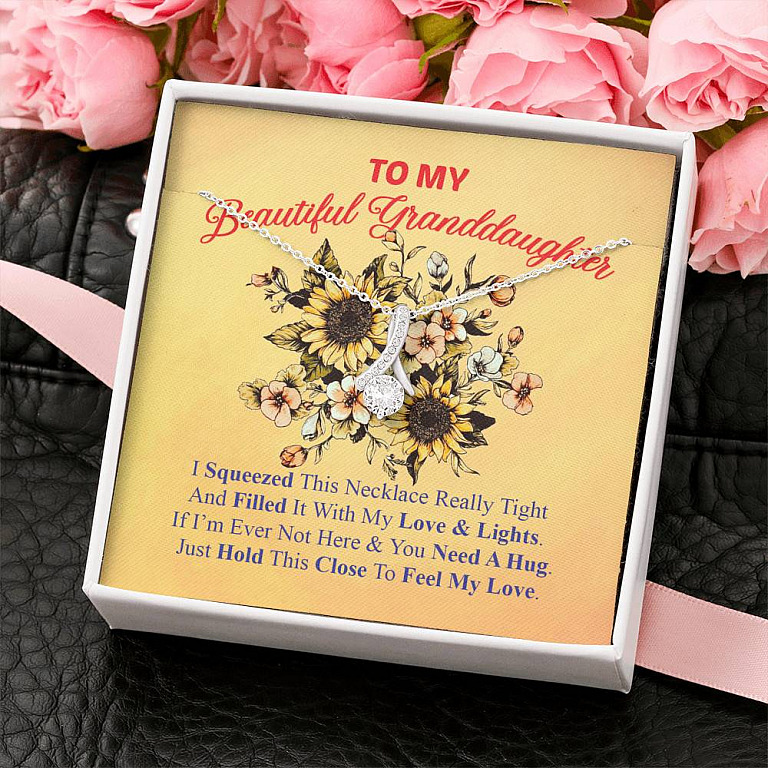 To My Beautiful Granddaughter I Squeezed This Necklace Really Tight Alluring Beauty Pendant Necklace