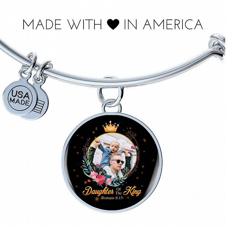 Personalized Photo Daughter of The King Romans 8:15 Circle Pendant Necklace - Bangle