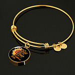 Personalized In A World Full Of Roses Be a Sunflower Circle Pendant Necklace - Bangle