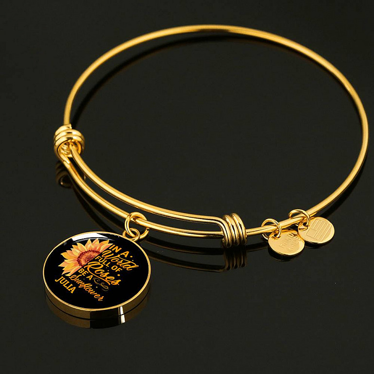 Personalized In A World Full Of Roses Be a Sunflower Circle Pendant Necklace - Bangle