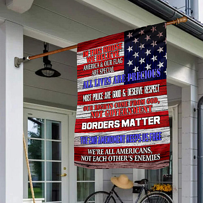 House Flag (30" x 40")