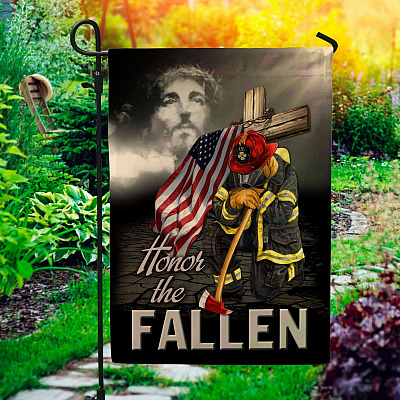 Garden Flag (11.5" x 17.5")