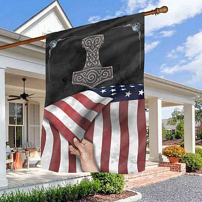House Flag (30" x 40")